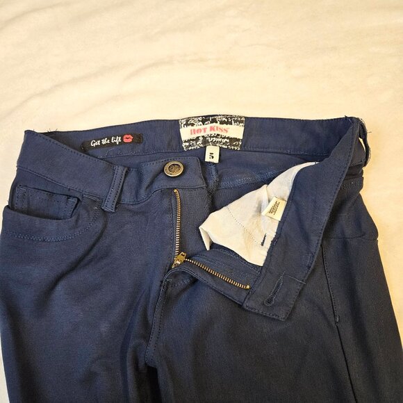 Juniors Slim Fit Navy Blue Pants By Hot Kiss Stretchy Denim Size 5 Casual - Picture 14 of 14